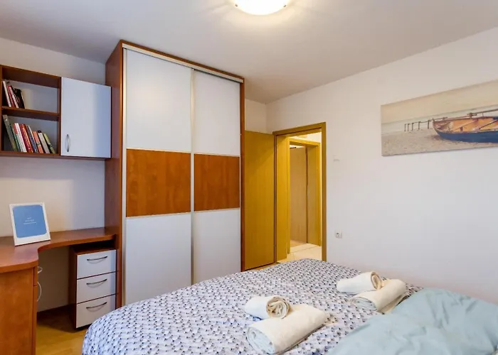 Laganini Holiday home *